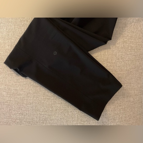 lululemon athletics keep moving pant - Picture 6 of 6